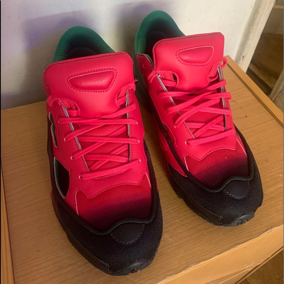 Raf Simmons Ozweego